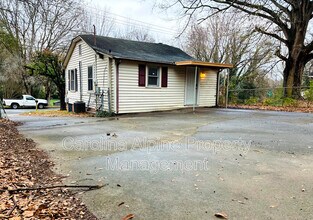 1315 Ware Ave in Gastonia, NC - Building Photo - Building Photo