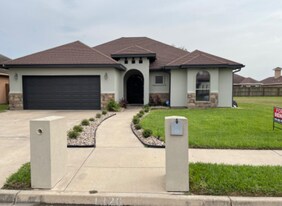 1326 Ricco St in Edinburg, TX - Building Photo