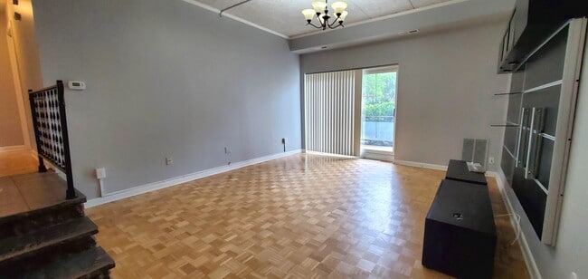 property at 44 Broadlawn Park