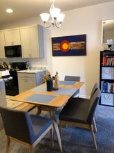 1173 Solitaire St in Colorado Springs, CO - Building Photo - Building Photo