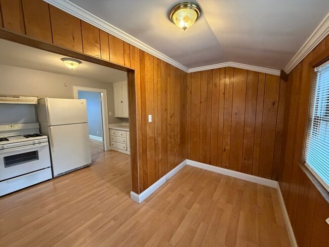 114 E Squantum St in Quincy, MA - Building Photo - Building Photo