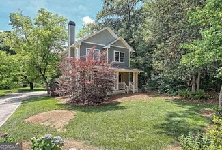 643 Washington St in Clarkesville, GA - Building Photo - Building Photo