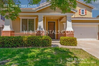 803 Twin Oaks Dr in Tracy, CA - Building Photo - Building Photo