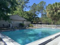 Arbor Apartments in Gainesville, FL - Foto de edificio - Building Photo