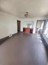 2920-2922-2922 W Melvina St in Milwaukee, WI - Building Photo - Building Photo