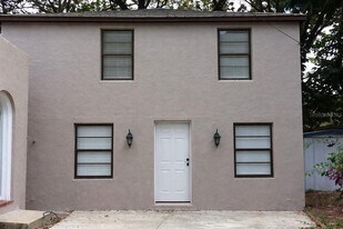 8170 27th Ave N in St. Petersburg, FL - Building Photo