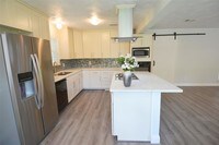 12311 Dermott Dr photo'