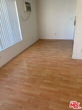 1413 N Kenmore Ave in Los Angeles, CA - Building Photo - Building Photo