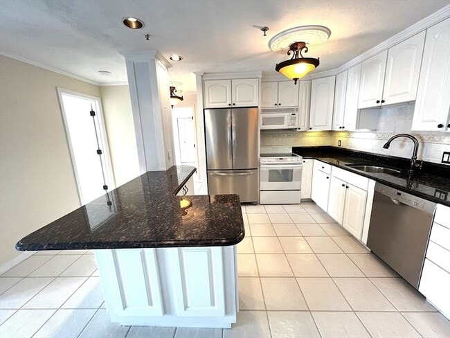 510 Revere Beach Blvd in Revere, MA - Building Photo - Building Photo