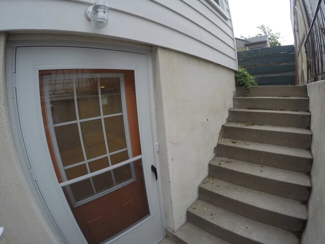 2306 Sunnyside Ave S in Salt Lake City, UT - Building Photo - Building Photo