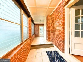 1113 Agnew Dr in Rockville, MD - Building Photo