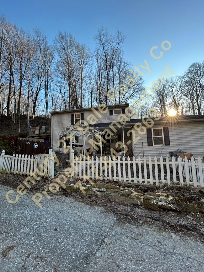 property at 701 New Bridgeville Rd