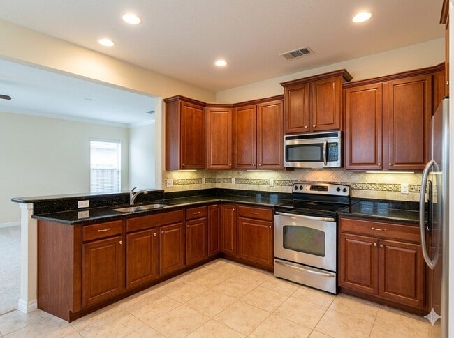 12610 Crockett Bend Ln