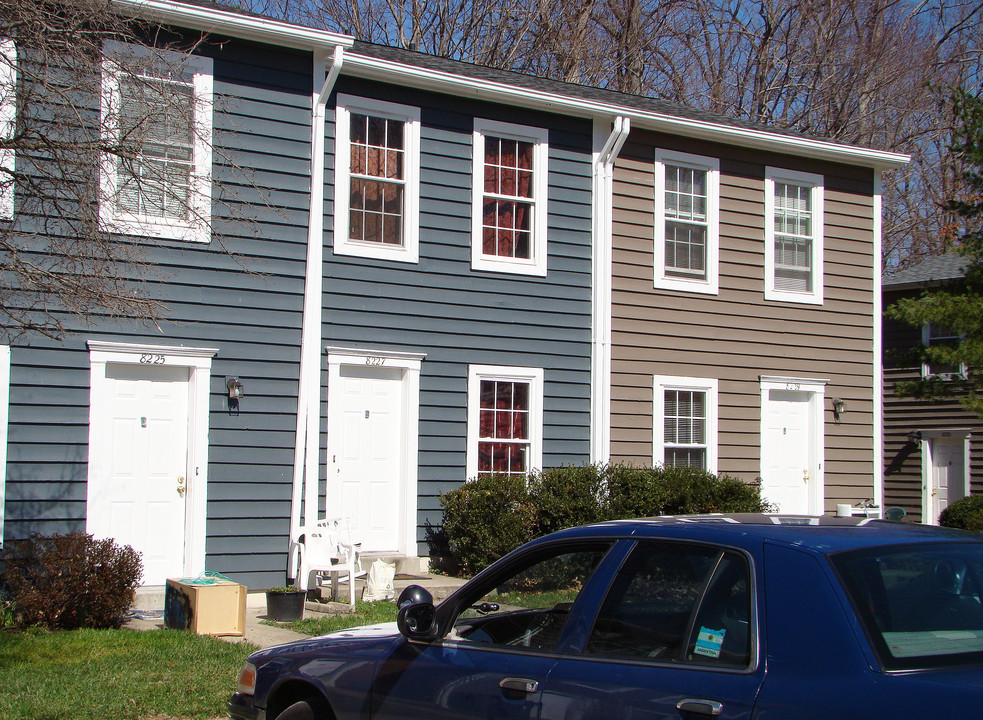 Westminster Oaks in Springfield, VA - Building Photo