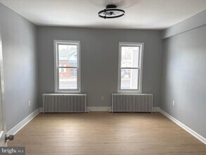 905 Stone Rd in Clementon, NJ - Building Photo - Building Photo