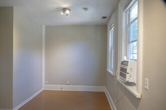 1729 N Fairfield Ave in Chicago, IL - Building Photo - Building Photo