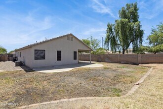 1556 N Rockwell Ct in Gilbert, AZ - Building Photo - Building Photo