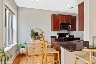 5402 N Kenmore Ave in Chicago, IL - Building Photo - Building Photo