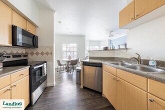 6533 Patti Dr, Unit 2202 in Corpus Christi, TX - Building Photo - Building Photo