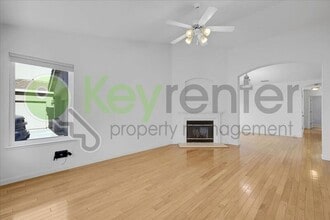 9105 Pinto Canyon Way in Roseville, CA - Building Photo - Building Photo