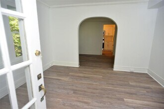 509 Claire Dr NE in Atlanta, GA - Building Photo - Building Photo