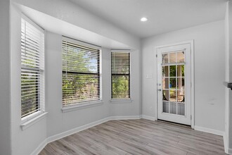 1903 Oxford Blvd in Round Rock, TX - Building Photo - Building Photo