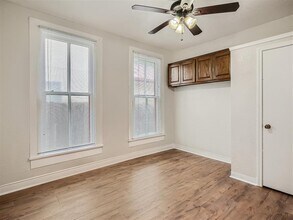 1013 E 3rd St in Austin, TX - Building Photo - Building Photo