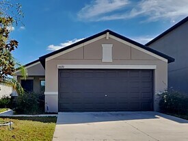 14620 Dunrobin Dr in Wimauma, FL - Building Photo