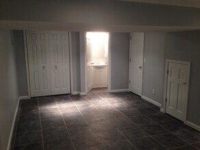 4807 Rainbow Blvd in Westwood Hills, KS - Building Photo - Building Photo