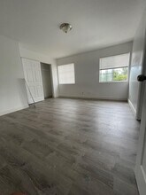 1109 Colonial Palms Way in West Palm Beach, FL - Building Photo - Building Photo
