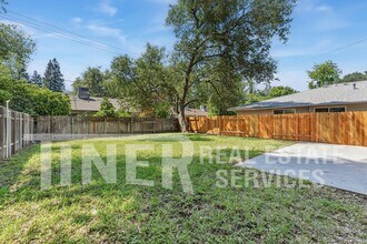 6167 Oakgreen Cir in Carmichael, CA - Building Photo - Building Photo