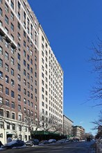 203 W 106th St in New York, NY - Building Photo - Building Photo