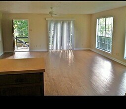 40 County Rd 2213 in Cleveland, TX - Building Photo - Building Photo
