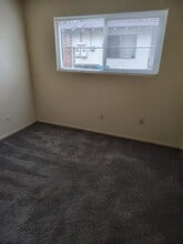 730 Plumas Ave, Unit Plumas 4 in Oroville, CA - Building Photo - Building Photo