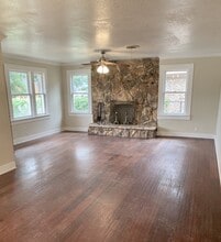 1026 S Travis St in Amarillo, TX - Building Photo - Building Photo
