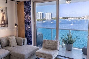 2841 NE 163rd St in North Miami Beach, FL - Building Photo