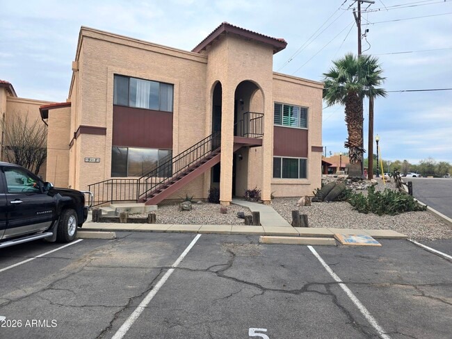 property at 455 N Tegner St