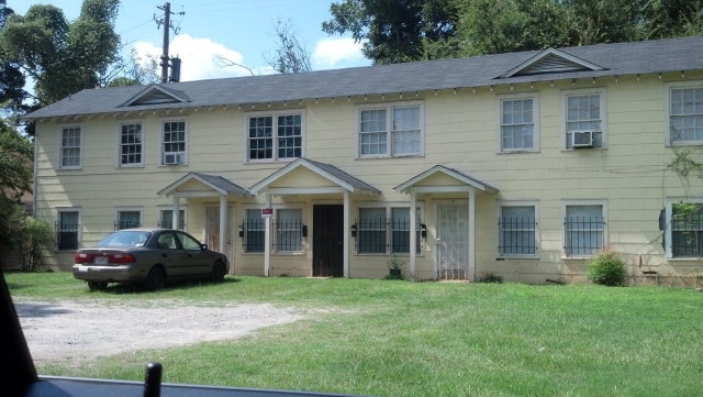 Quadplex in Albany, GA - Building Photo