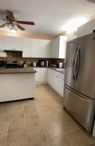 207 Kathleen Ave in Sarnia, ON - Building Photo