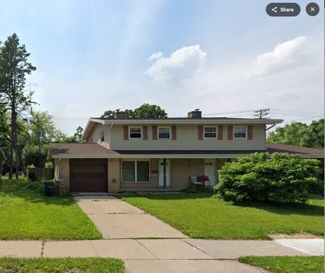 property at 904 Laurie Dr