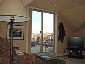 1508 California Ave SW-Unit -Unit A in Seattle, WA - Building Photo - Building Photo