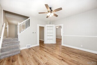 415 S Oak St in O'Fallon, IL - Building Photo - Building Photo