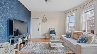 260 Atwells Ave in Providence, RI - Building Photo