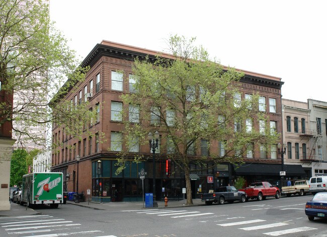 Western Room Apartments