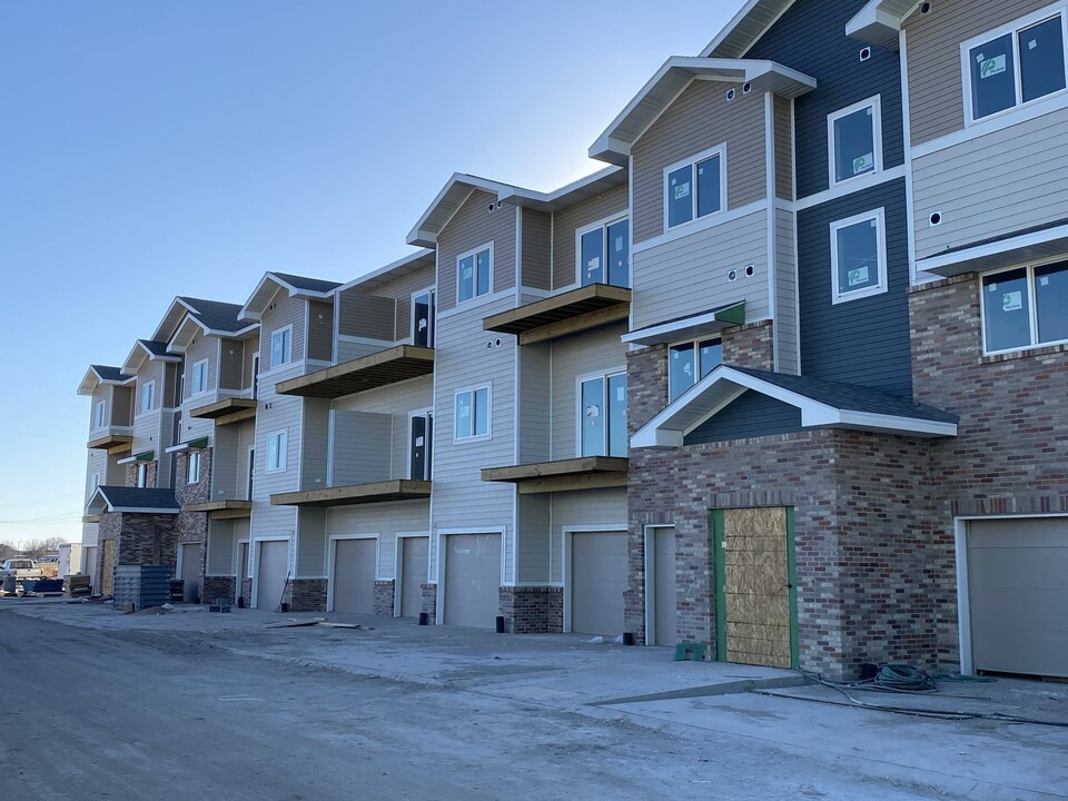 Flats at 5th in Columbus, NE - Foto de edificio