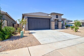 43833 Yucca Ln in Maricopa, AZ - Building Photo - Building Photo