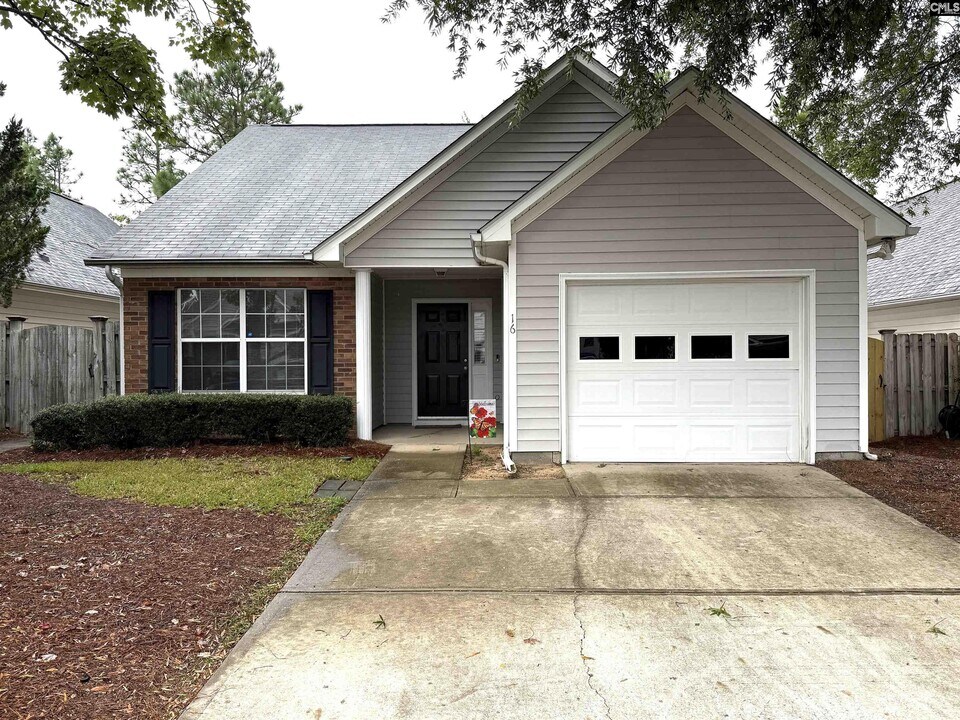 16 Autumn Run Way in Columbia, SC - Building Photo