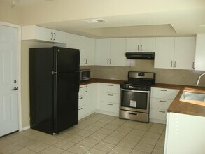 11505 Barrington Way in Austin, TX - Building Photo - Building Photo