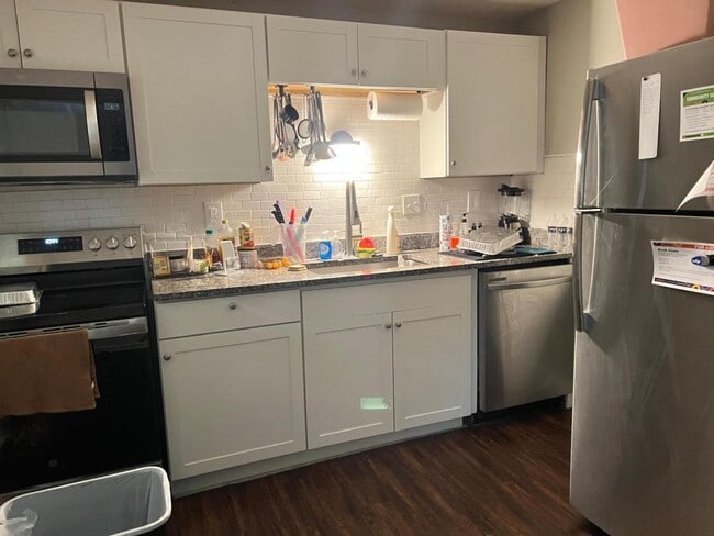 property at 355 E 20th Ave