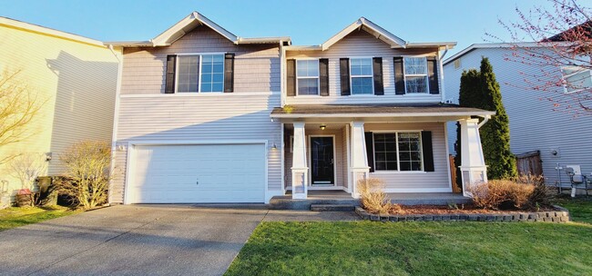 property at 18123 Silver Creek Ave E